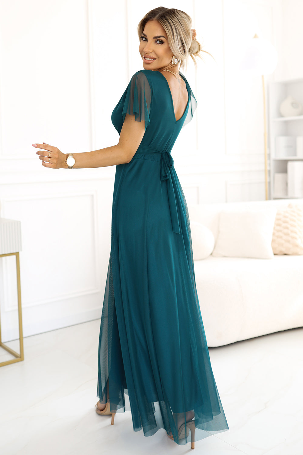 Numoco Basic 562-4 NASTIA Long dress with a neckline and short sleeves - green