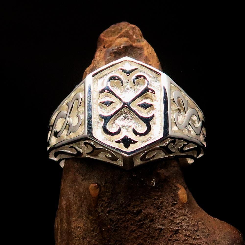 Excellent crafted Men's Signet Ring shiny Oriental Cross - Sterling Silver