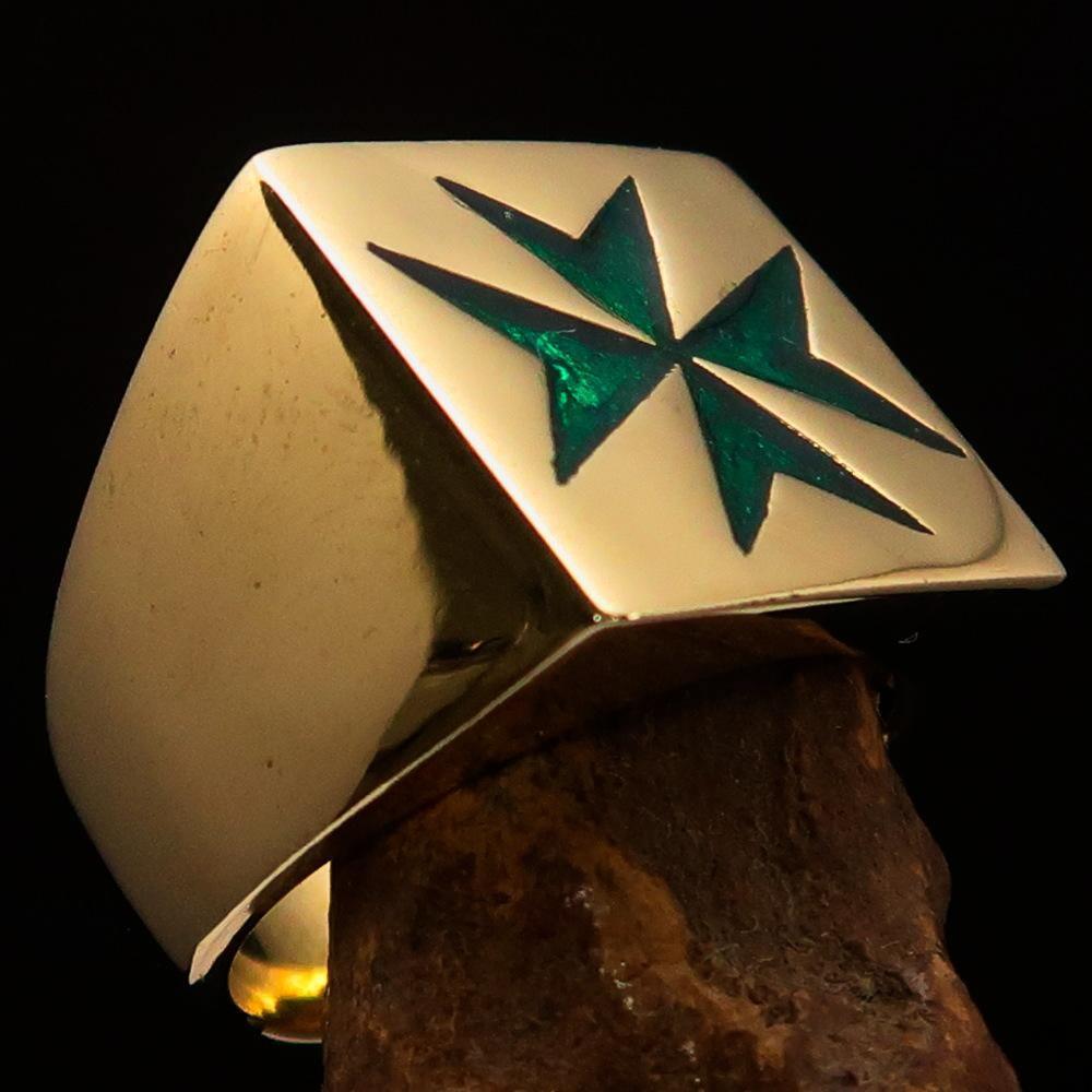 Nicely crafted Men's Knight Ring Maltese Green Cross - Solid Brass