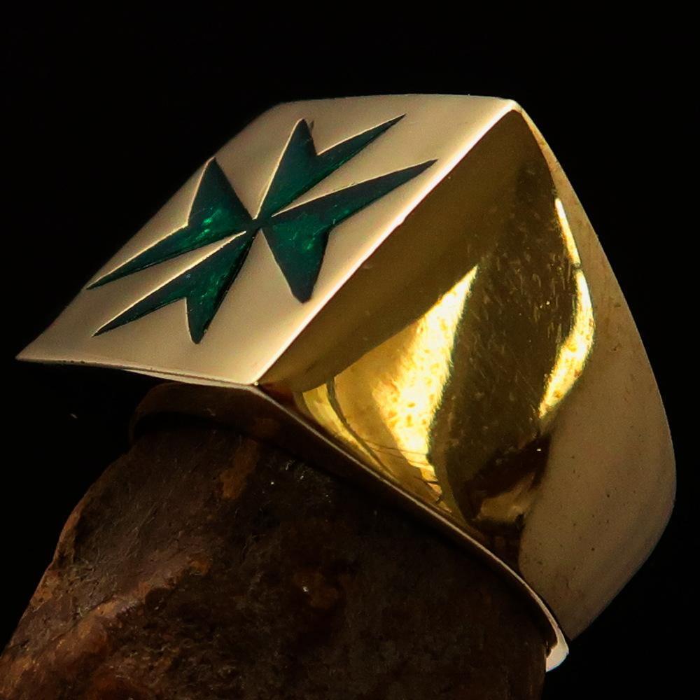 Nicely crafted Men's Knight Ring Maltese Green Cross - Solid Brass