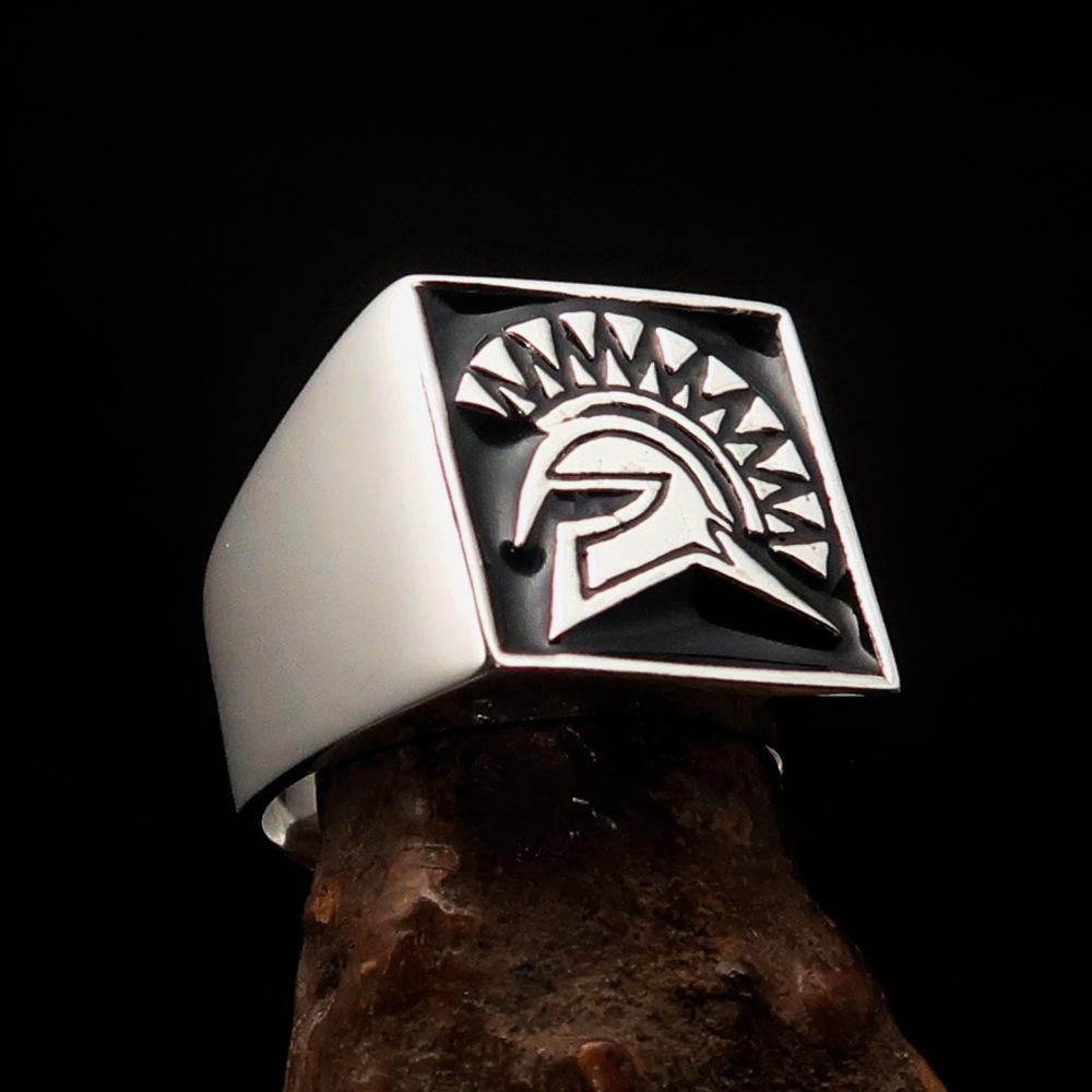 Nicely crafted Men's Ring Black Greek Warrior - Sterling Silver
