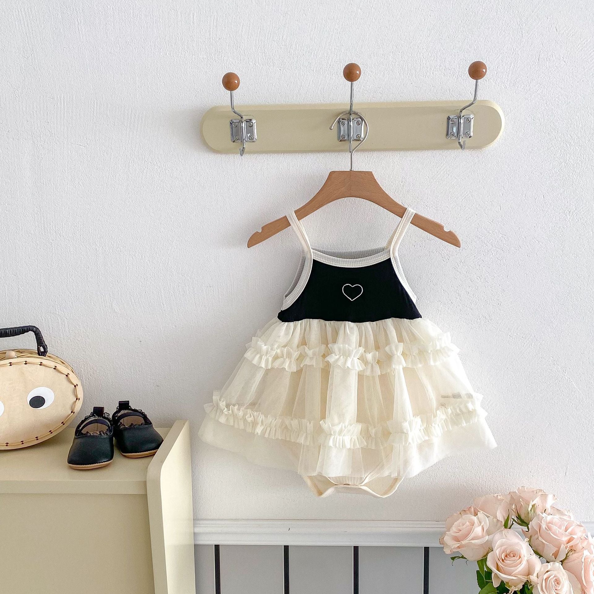 Summer Baby Girls Design Color Patchwork Heart Pattern Sleeveless Mesh Princess Strap Onesie Dress