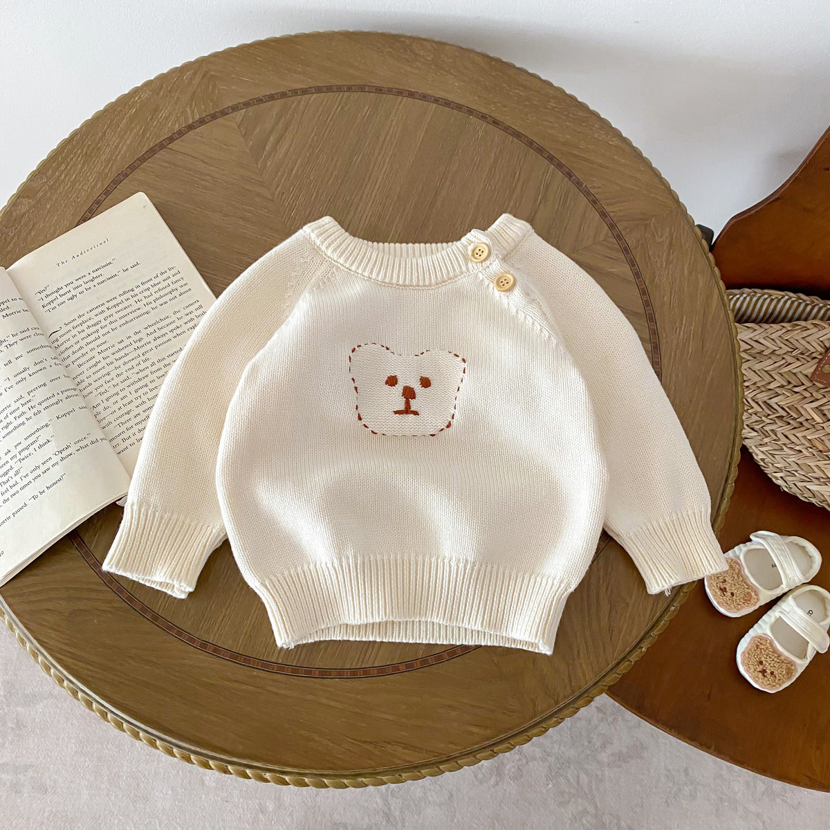 Arrival Autumn Baby Unisex Long Sleeves Teddy Bear Pattern Knitted Top Sweater